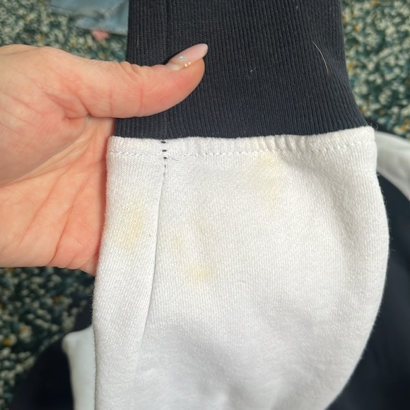 SD zip up size Medium - Picture 7 of 7